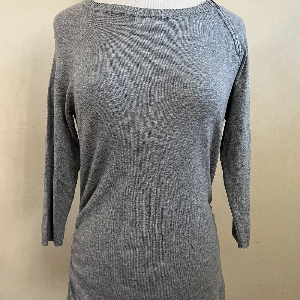 New York and Company gray tunic sweater